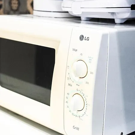 L' Ammiraglia Rotta Dentro La Storia Apartment